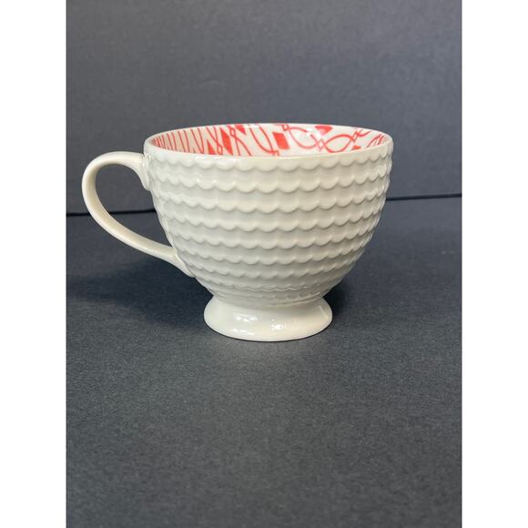 Embossed Mug White Red Geometric Pattern Inside Scalloped Footed Coffee Cup - Picture 3 of 7